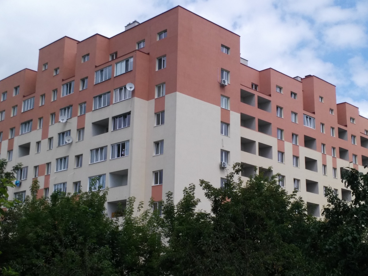 Житловий комплекс на вул. Сухомлинського, 14