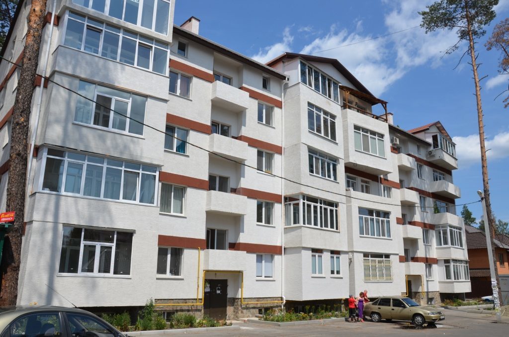 на вул. Університетськая, 2Ю