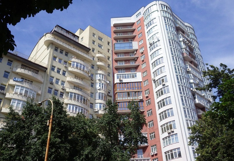 Житловий комплекс на вул. Тургенєвська, 46/11
