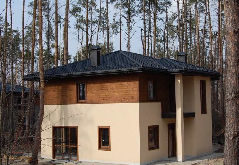 КМ Forest Family Avenue, с. Віта-Поштова