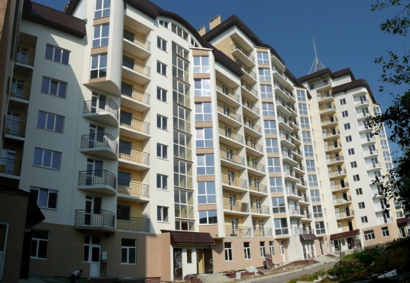 Житловий комплекс на вул. Караджича, 29