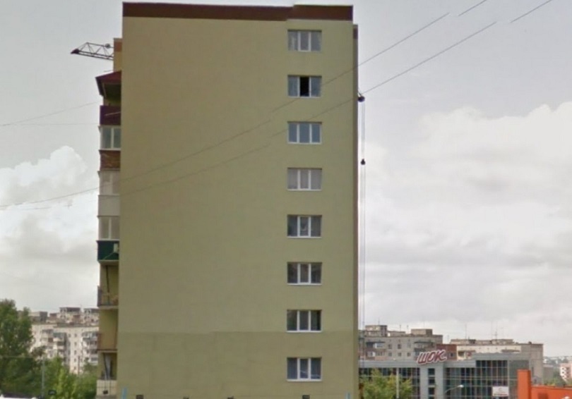 на вул. Богоявленська, 5