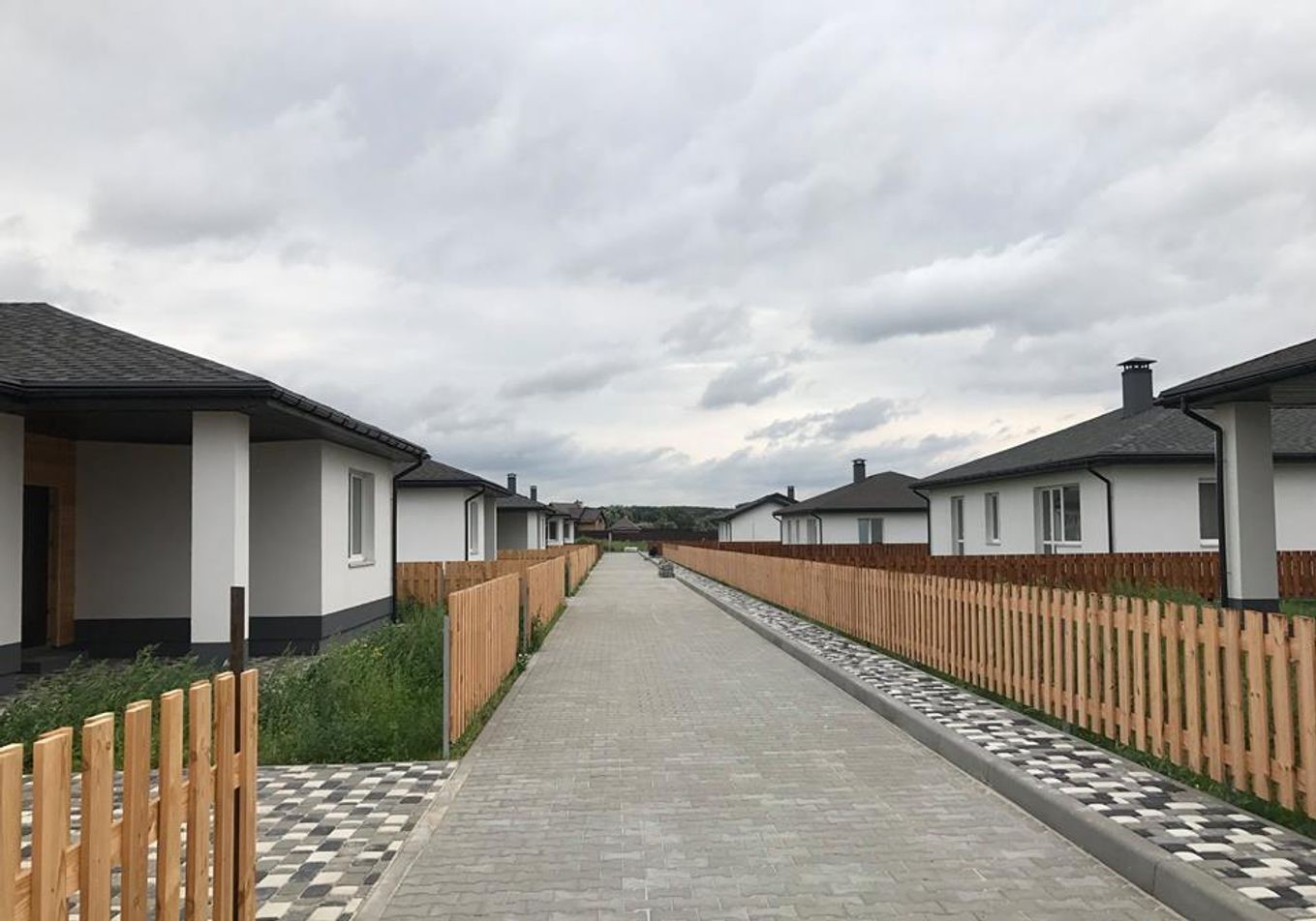 Котеджне містечко Тарасівка, забудовник Capitolia cottage