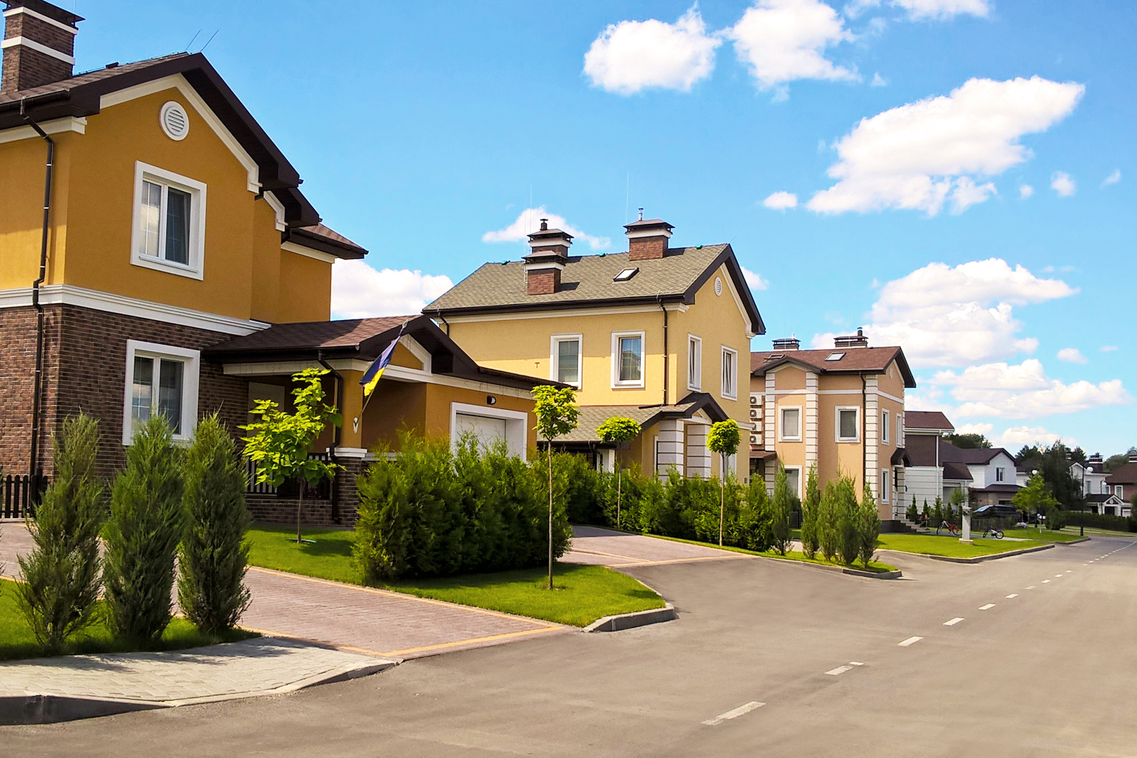 Коттеджный городок Green Hills, с. Вита-Почтовая — Дома в коттеджном  поселке от застройщика — Bild.ua