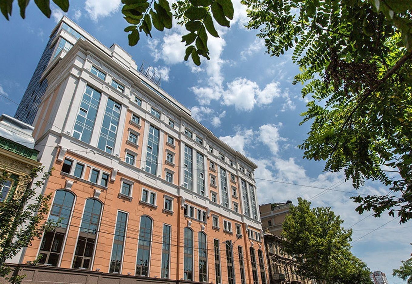 Житловий комплекс Вісімнадцята перлина, забудовник KADORR Group