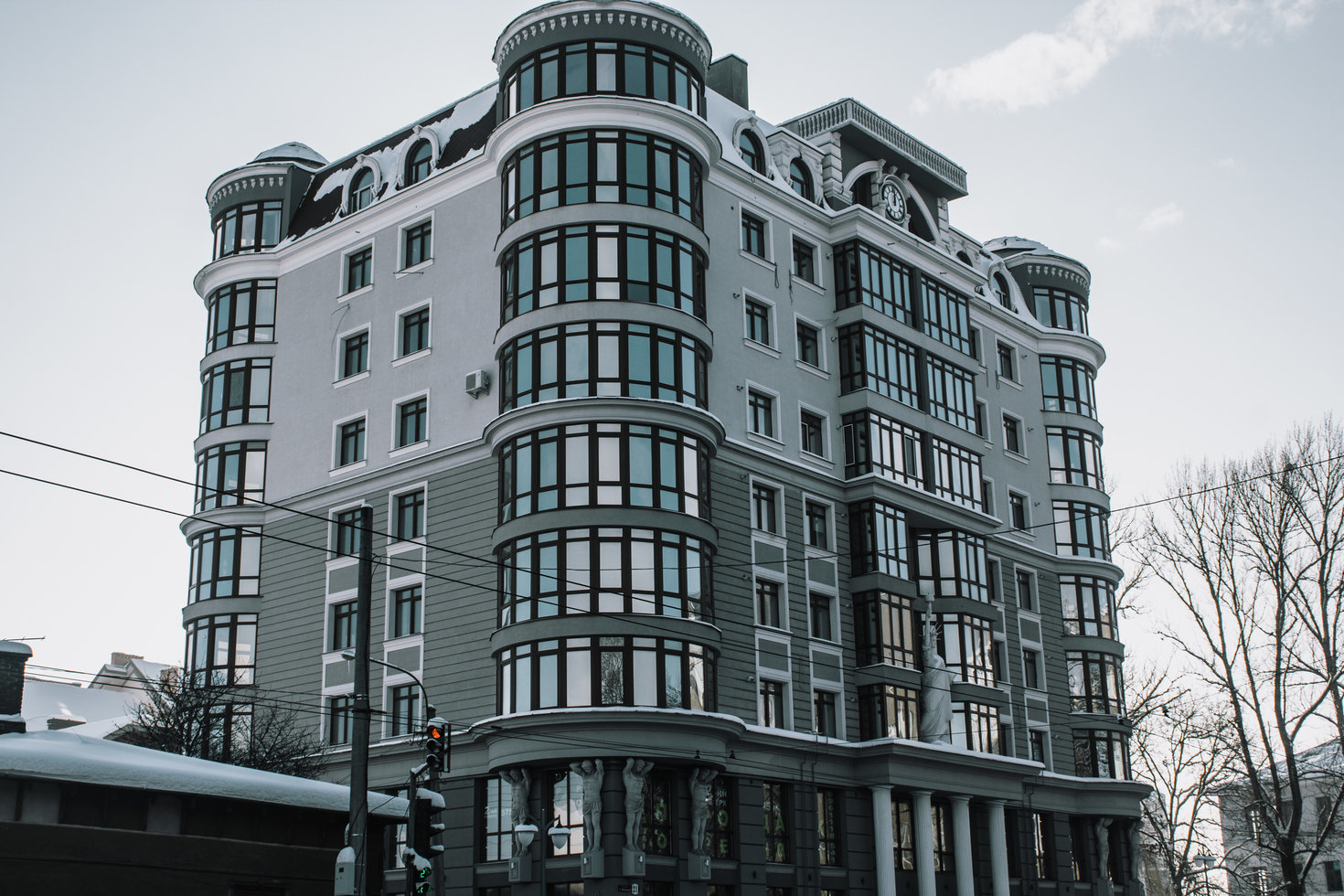 Житловий комплекс Статус, забудовник M Group Development