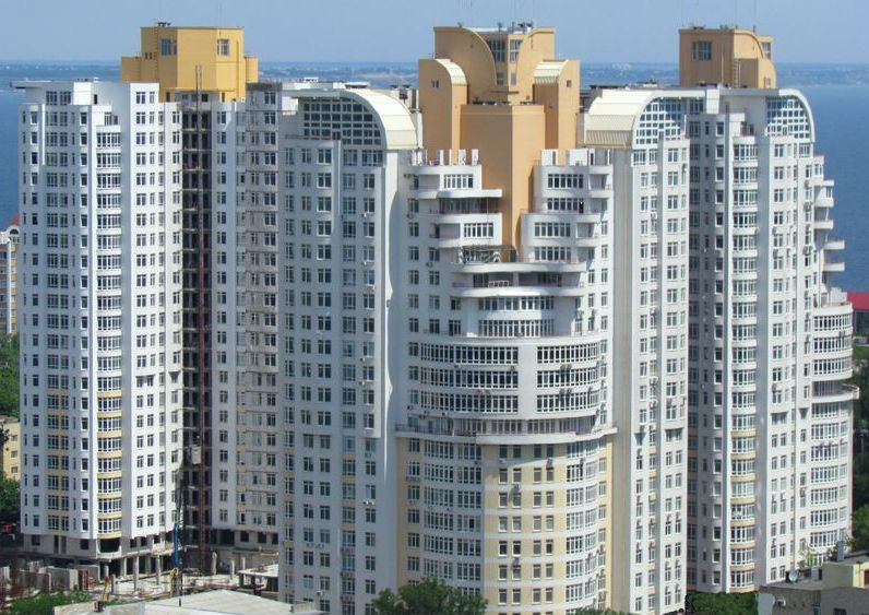 Жилой комплекс на Французском бульваре, 22/30