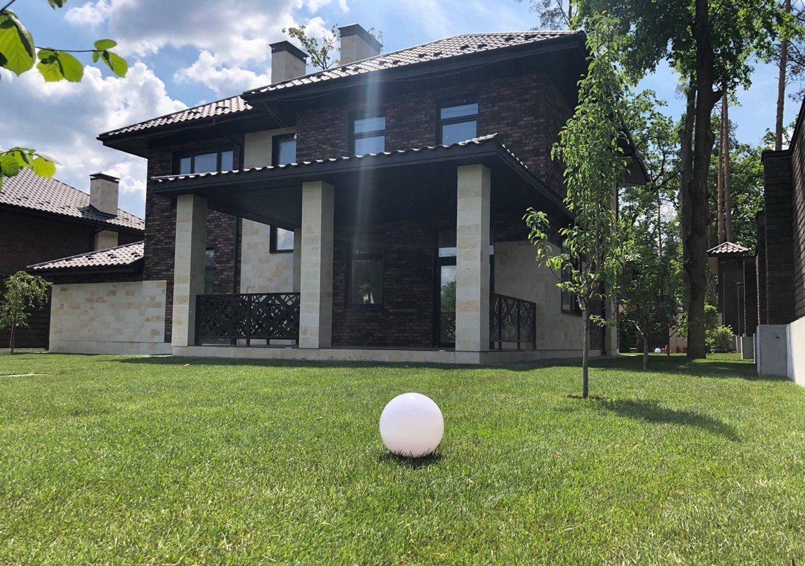 Котеджне містечко Zahrava Village, забудовник Dom Development