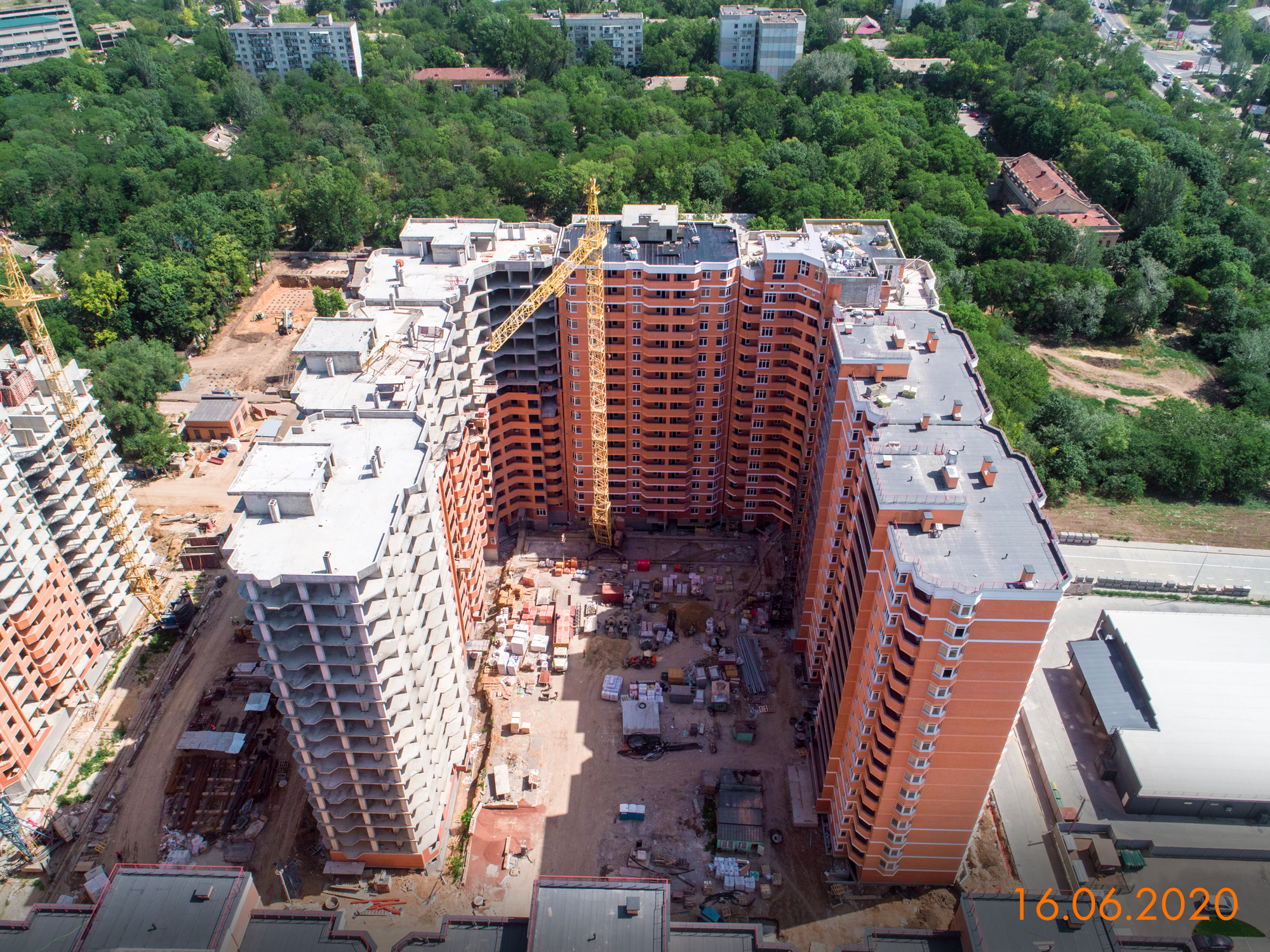Хід будівництва ЖК RealPark, черв, 2020 рік
