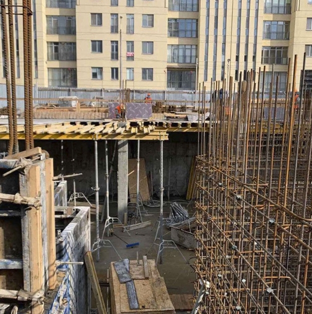 Ход строительства ЖК Жовтневый, апр, 2021 год