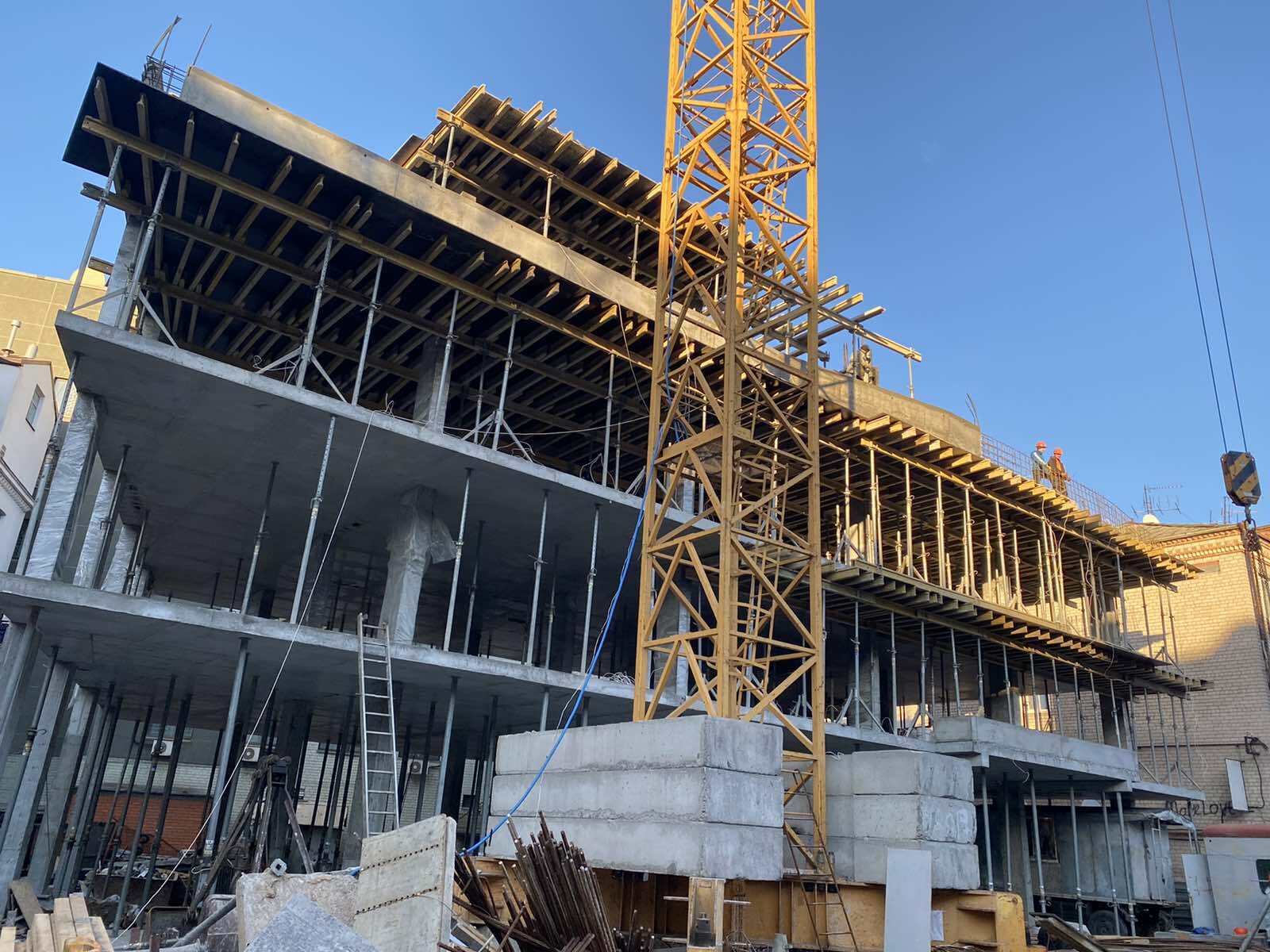 Хід будівництва КБ Класік Хол, бер, 2021 рік