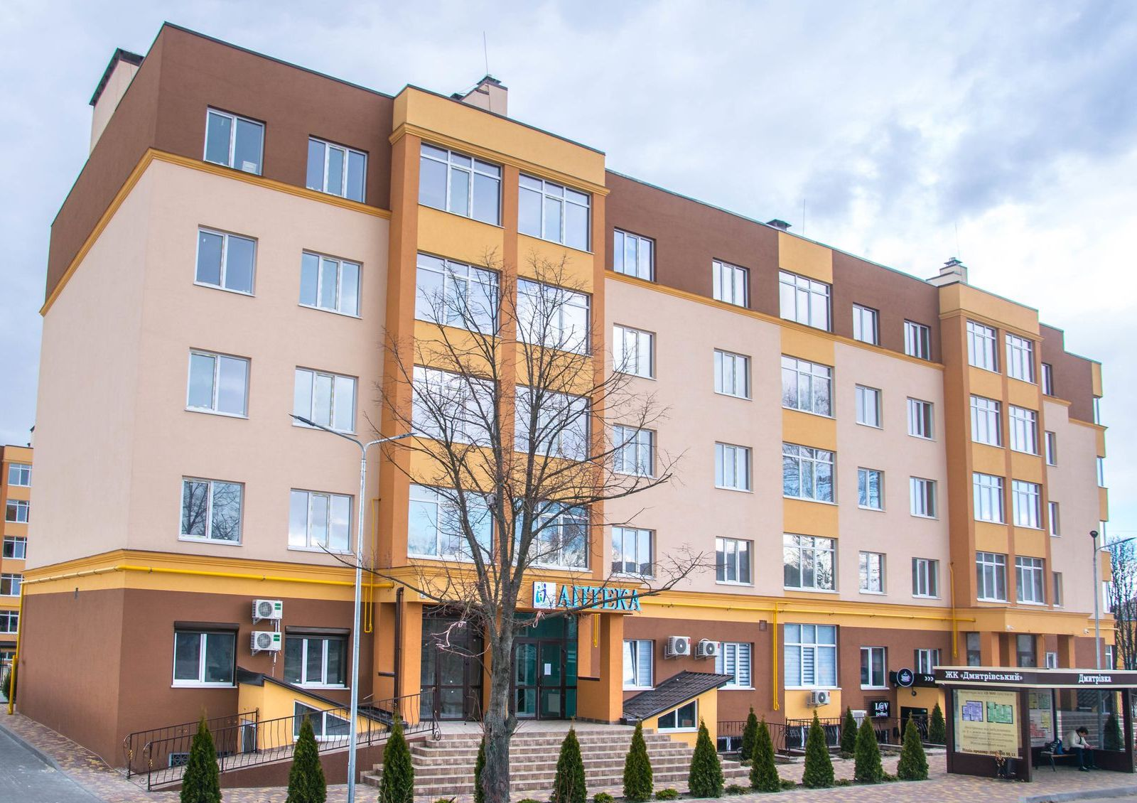 Жилой комплекс Дмитровский, застройщик СМУ №33