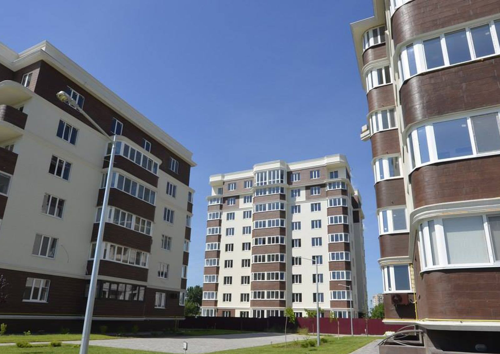 Житловий комплекс Золота Ера, забудовник Привілей