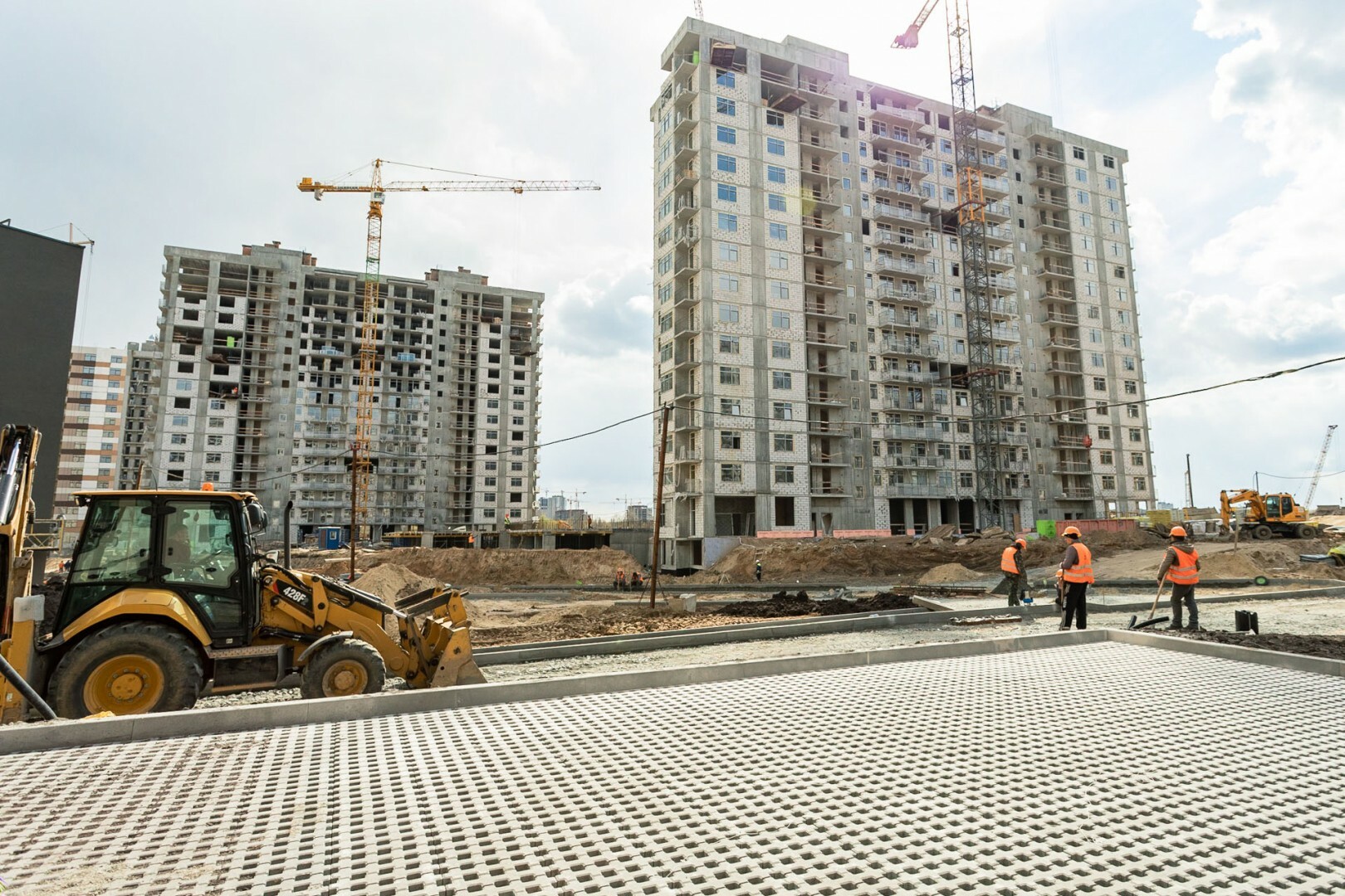 Ход строительства ЖК Варшавский-2, апр, 2021 год