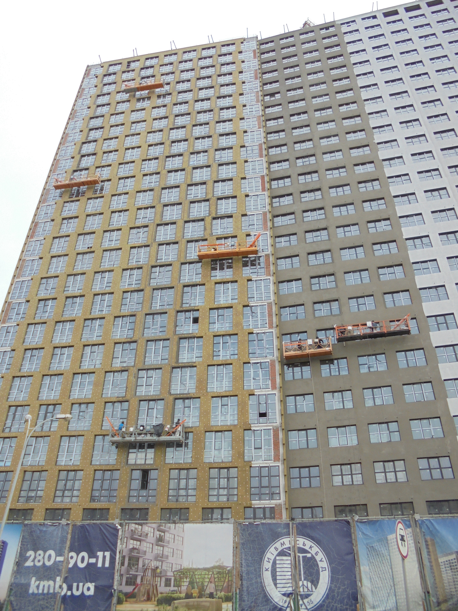 Ход строительства ЖК Twin House, апр, 2021 год