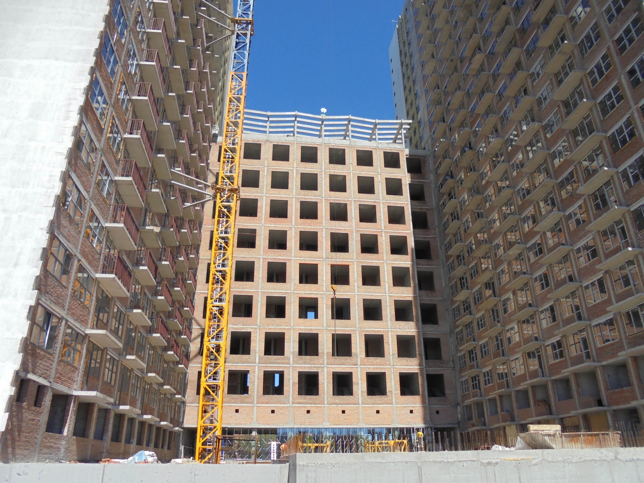 Ход строительства ЖК Twin House, май, 2021 год
