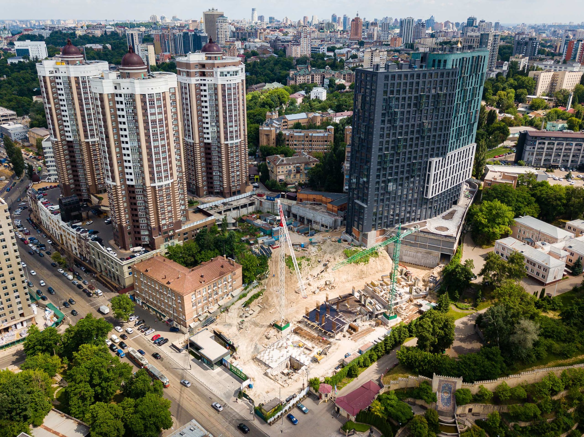 Хід будівництва ЖК Greenville Park, трав, 2021 рік