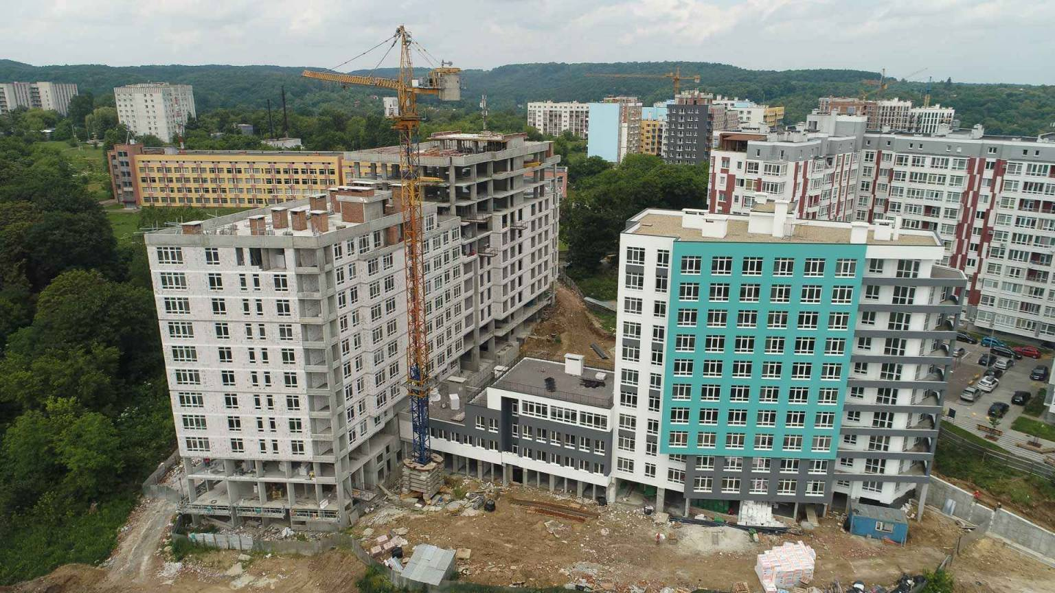 Ход строительства ЖК Голоські кручі, июнь, 2021 год