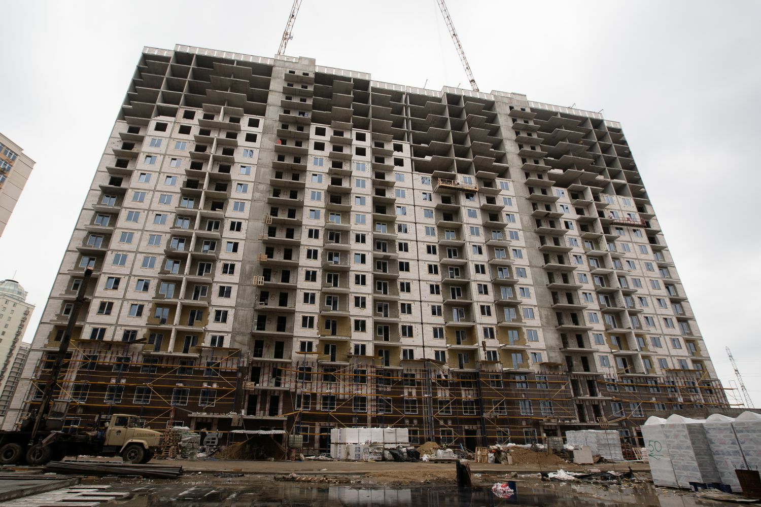 Хід будівництва ЖК П'ятдесят сьома Перлина, квіт, 2021 рік