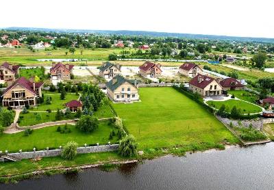 КМ Вишневе містечко